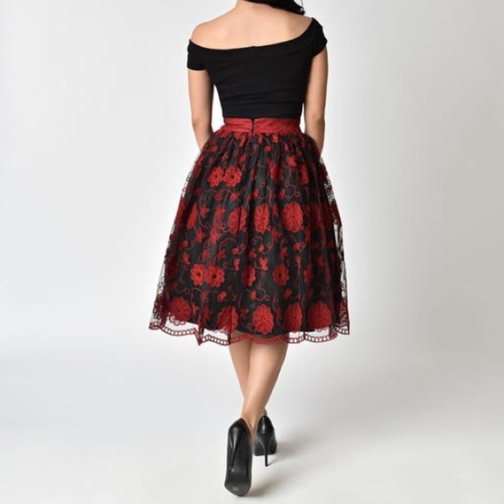 💥🔥Voodoo Vixen floral embroidery skirt🔥💥 - Picture 5 of 8